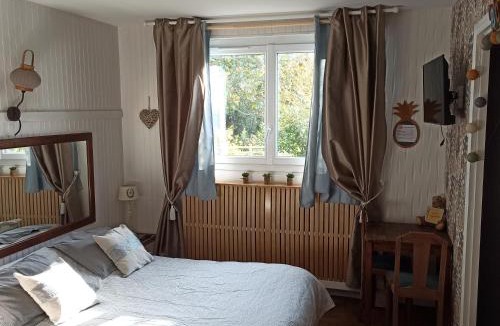 Neuilly Bed & Breakfast | Havre de paix au bords de l'Eure - divers hébergements-2 CH sanitaires commmun-