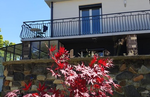 Chatel-Guyon Apartment | HippoLits
