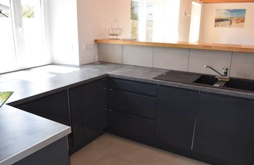 Canville-la-Rocque Cottage | Holiday cottage with 2 bedrooms