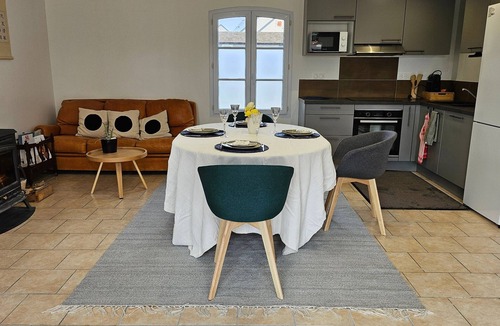 Bercheres-Saint-Germain House | Holiday Home “Les 3 Mares” with Shared Garden and Wi-Fi