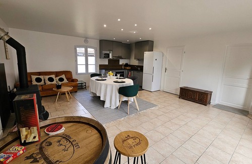 Bercheres-Saint-Germain House | Holiday Home “Les 3 Mares” with Shared Garden and Wi-Fi