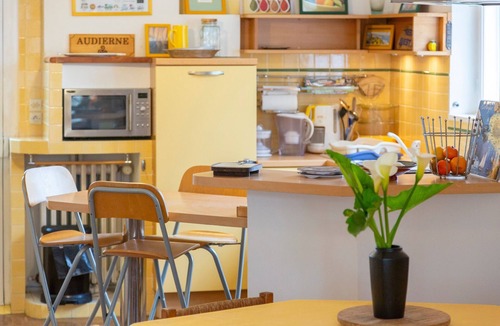 Audierne House | Holiday Home Côté Rivière with Enclosed Garden and Parking