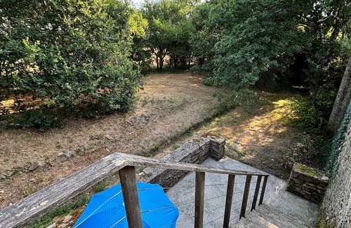 Surzur House | Holiday Home 'Folperdrix' with Private Terrace and Garden