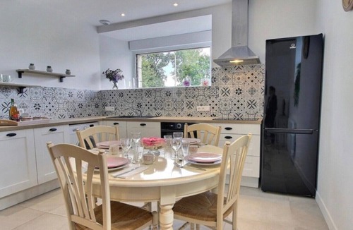 Taupont House | Holiday Home “Gîte - Le Nid de Bréhaut” with Terrace, Garden & Wi-Fi