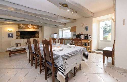 Vannes House | Holiday Home 'Gîte de Keravy - 6 pers - Vannes' with Shared Garden and Wi-Fi