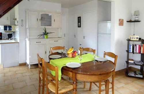 Portbail House | Holiday Home in Portbail near Sandy Beach