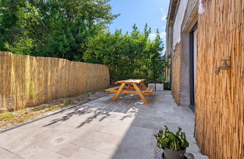 Penvins House | Holiday Home 'Ker Marin - Maison Ty Gargouille' with Private Terrace, Garden & Wi-Fi