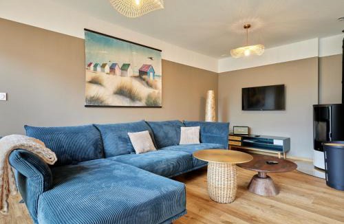 Gouville-sur-Mer House | Holiday Home L'Aventure Gouvillaise by Interhome