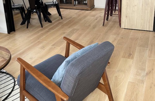 Benerville-sur-Mer Apartment | Homerez - 10 m away from the beach! Appartement for 5 ppl. at Benerville-sur-Mer