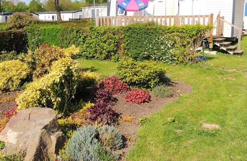 Litteau House | Homerez - Amazing bungalow for 4 ppl. with shared pool and terrace at Litteau