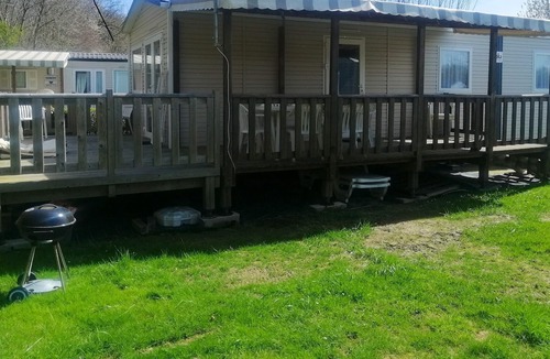 Litteau House | Homerez - Amazing bungalow 10 km away from the beach for 6 ppl. with shared pool