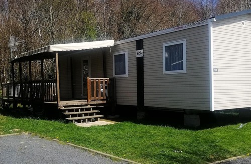 Litteau House | Homerez - Amazing bungalow 10 km away from the beach for 6 ppl. with shared pool
