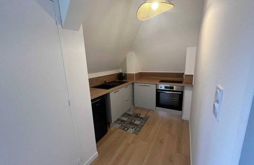 Bruz Apartment | Homerez - Apartment Bruz