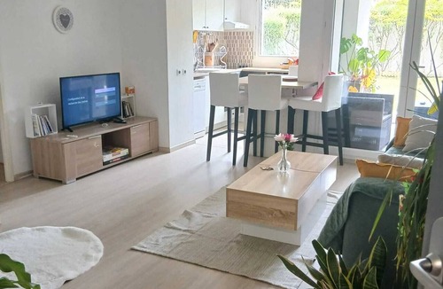 La Grace de Dieu Sud Apartment | Homerez - Apartment in Caen