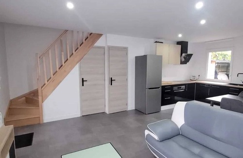 Casson House | Homerez - House in Casson