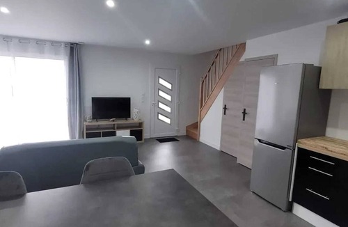 Casson House | Homerez - House in Casson