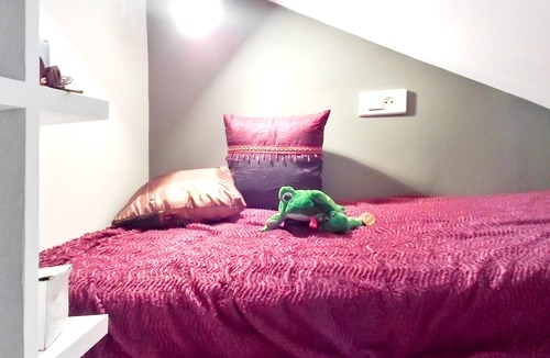 Le Chesnay House | Homerez - Nice house for 3 ppl. at Le Chesnay