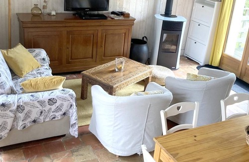Jupilles House | Homerez - Nice house in Jupilles and Wifi