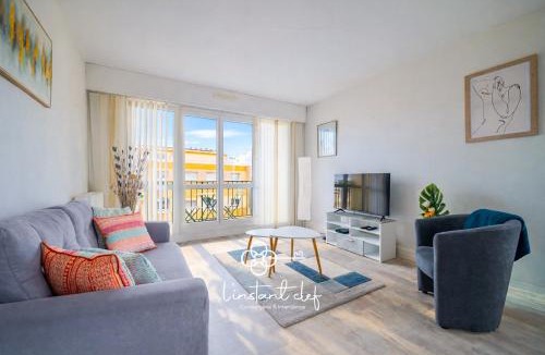 Le Mans Apartment | Horizon Port Royal au Mans - Balcon & ascenseur