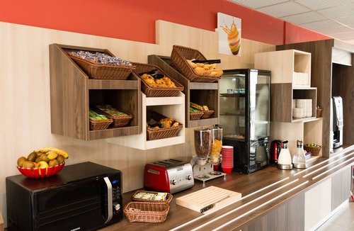 Saint-Contest Hotel | Hotel Goodwood