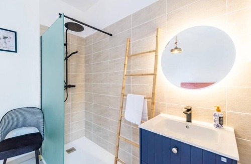 Guingamp Apartment | Hôtel Lefort - The Harmonious Cocoon