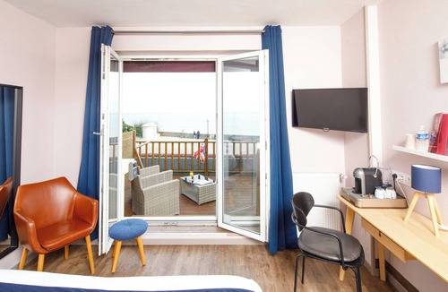 Coeur de Nacre Hotel | Hotel Saint Aubin