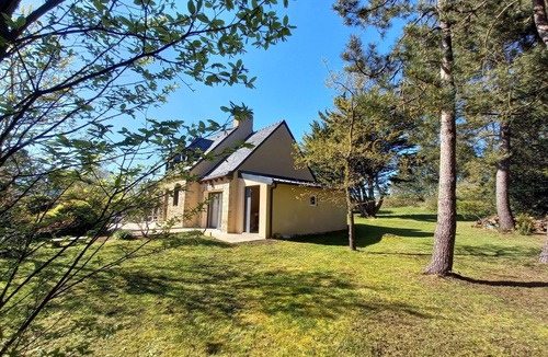 Saint-Jacques House | House 5 rooms 8 people with garden 800 m from the beach