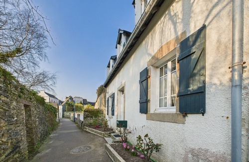 Locquirec House | House 50m from Locquirec harbor with fiber 4 to 6 persons