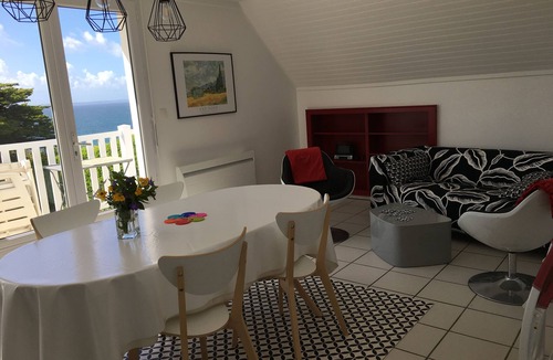Pentrez House | House facing the sea
