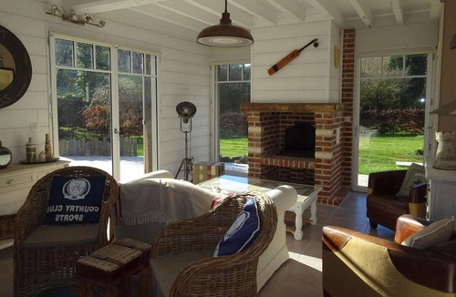 Saint-Martin-aux-Buneaux House | House in Normandy with Sauna & Coastal Charm