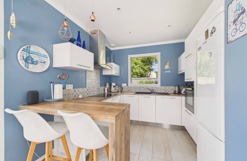 Saint-Michel-Chef-Chef House | House with garden, 7 adults 1 child