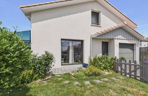 Saint-Michel-Chef-Chef House | House with garden, 7 adults 1 child
