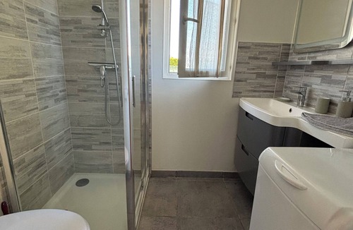 Menneval Condo | House with covered and heated swimming pool in Normandy