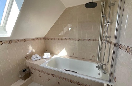 Ouistreham House | House With Garden In The Centre And Near Beach