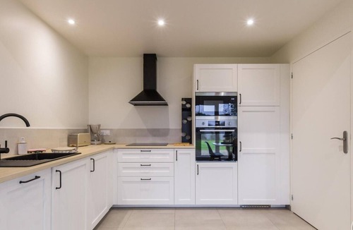 Ceaux Cottage | House with parking, nature retreat - 4 guests