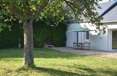Ceaux Cottage | House with parking, nature retreat - 4 guests