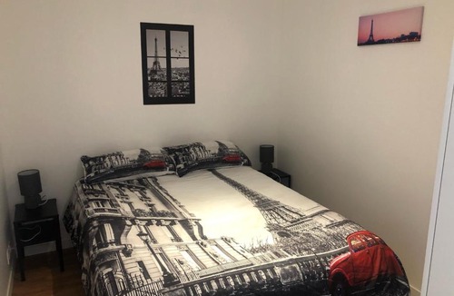 Centre Ancien Apartment | HYPER CENTRE - WIFI FIBRE GRATUIT - JERGWELOH - Le Parisien