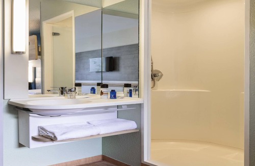 Meudon Hotel | ibis budget Meudon Paris Ouest
