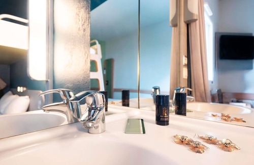 Charonne Hotel | ibis budget Paris Porte de Vincennes