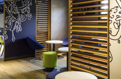 Saint-Cyr-l'Ecole Hotel | ibis budget Versailles Chateau Saint cyr l'Ecole