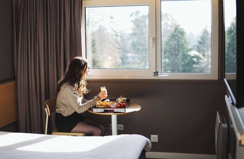 Herouville-Saint-Clair Hotel | ibis Caen Porte d'Angleterre
