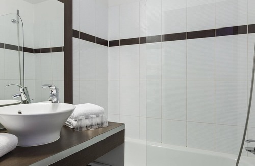 Quartier Massy-Opera I Hotel | ibis Styles Massy Opera Hotel