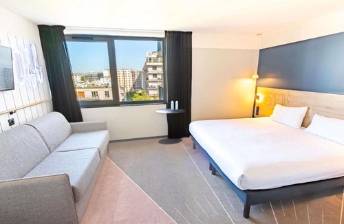 Republique–Point-du-Jour Hotel | ibis Styles Paris 16 Boulogne