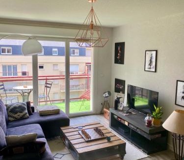 Le Mans Apartment | Ideal pro et weekends Wi-Fi Netflix Parking Logement entier