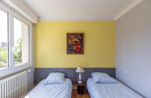Mur-de-Bretagne House | Ker Karrez - Proximité Commerce et Lac
