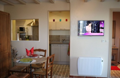 Terre-et-Marais Apartment | Kleines Studio auf dem Land für 2 Personen by Interhome