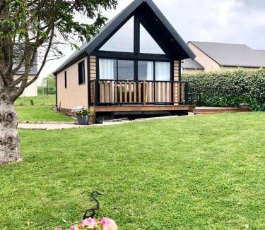 Grandcamp-Maisy House | L'échassier