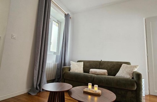 Bollee Apartment | L'Écrin Manceau Élégance, Sérénité & Confort