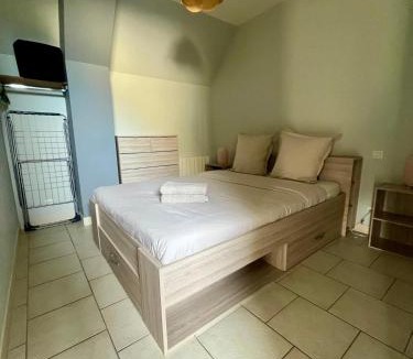 Saint-Come-de-Fresne Apartment | L'Agapanthe, avec accès piscine et salle de sport