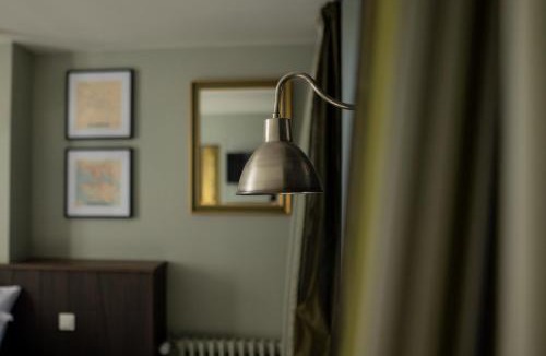 Chartres Apartment | L'Amiral-LeParticulier Collection